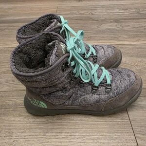 The North Face Women ThermoBall Lace Soft Shell Snow Boots Gray Size US 6